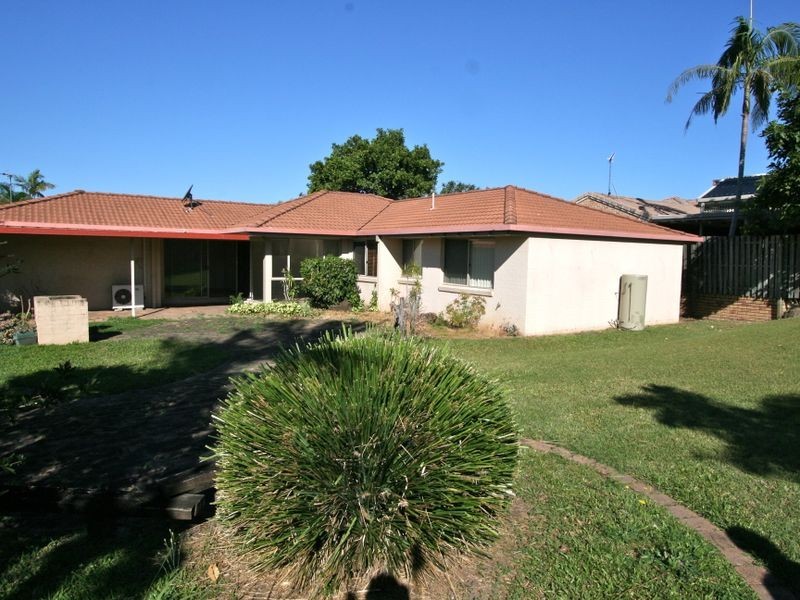 302 Darlington Drive, Banora Point NSW 2486