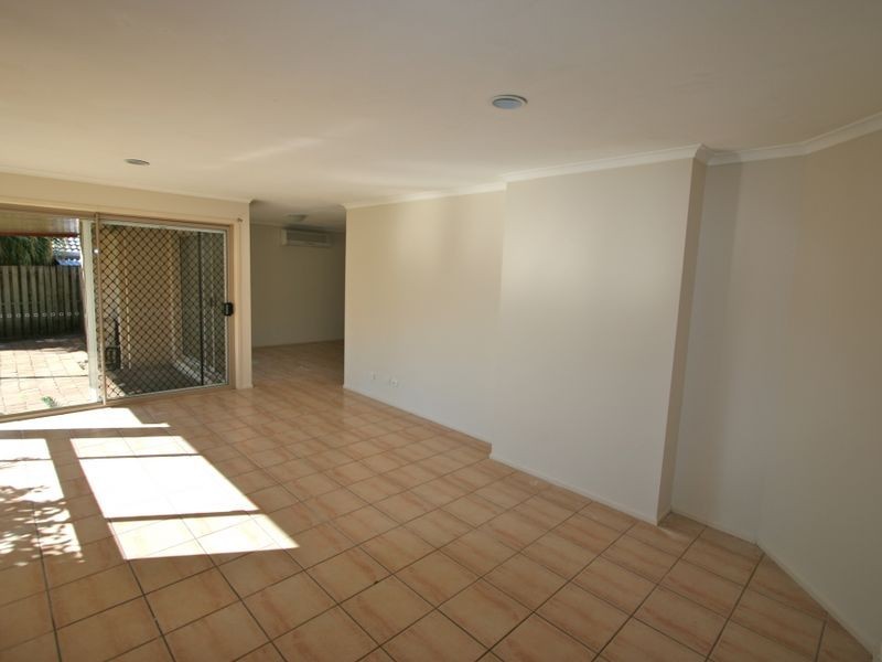 302 Darlington Drive, Banora Point NSW 2486