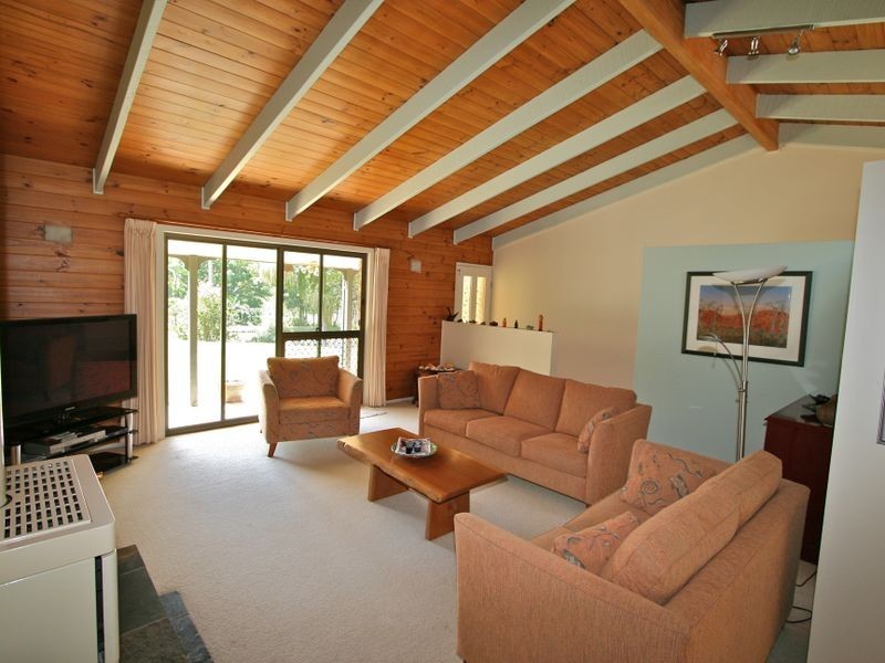 101 Green Valley Way, Piggabeen NSW 2486