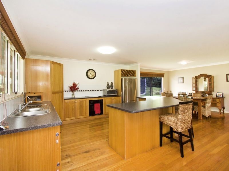 14 Pine Tree Place, Piggabeen NSW 2486