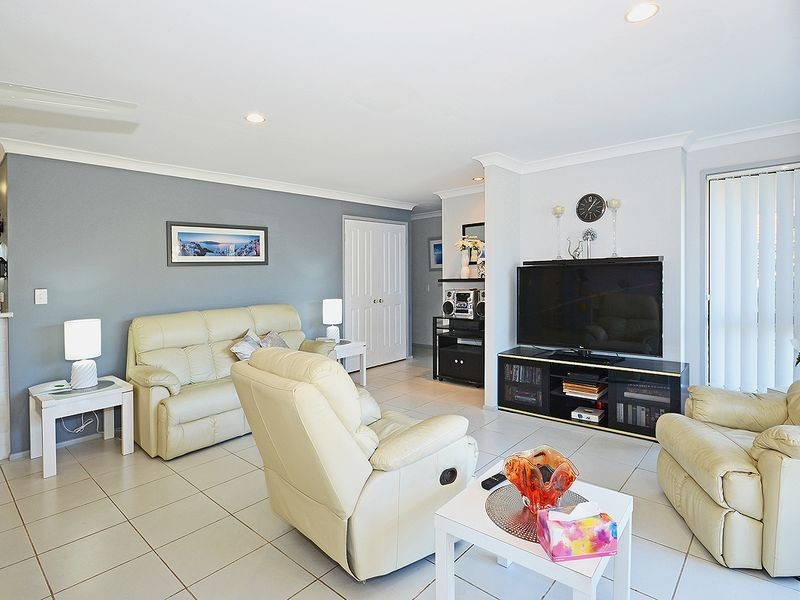 10 Coolabah Court, Banora Point NSW 2486