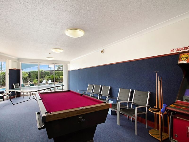 402/6 Coyne St, Kirra QLD 4225