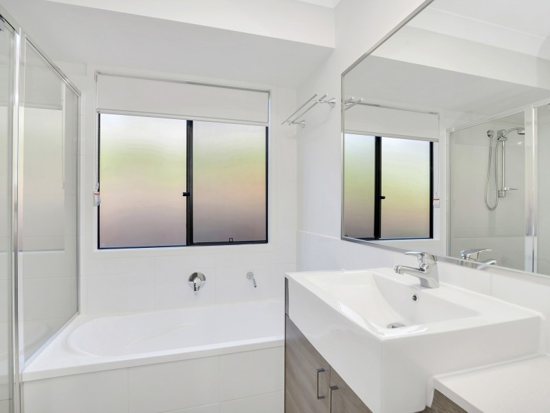 7 Gold Leaf Crescent, Murwillumbah NSW 2484