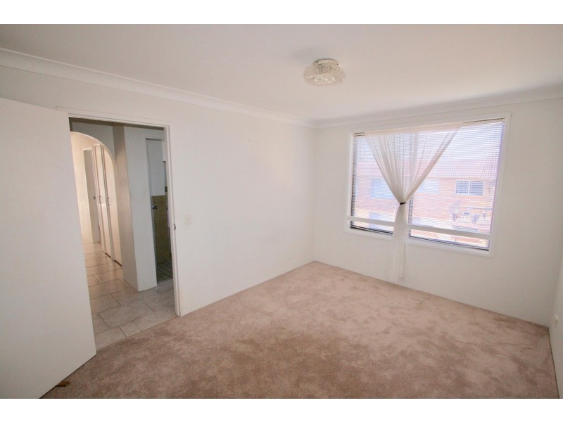 9/20 Pacific Parade, Bilinga QLD 4225