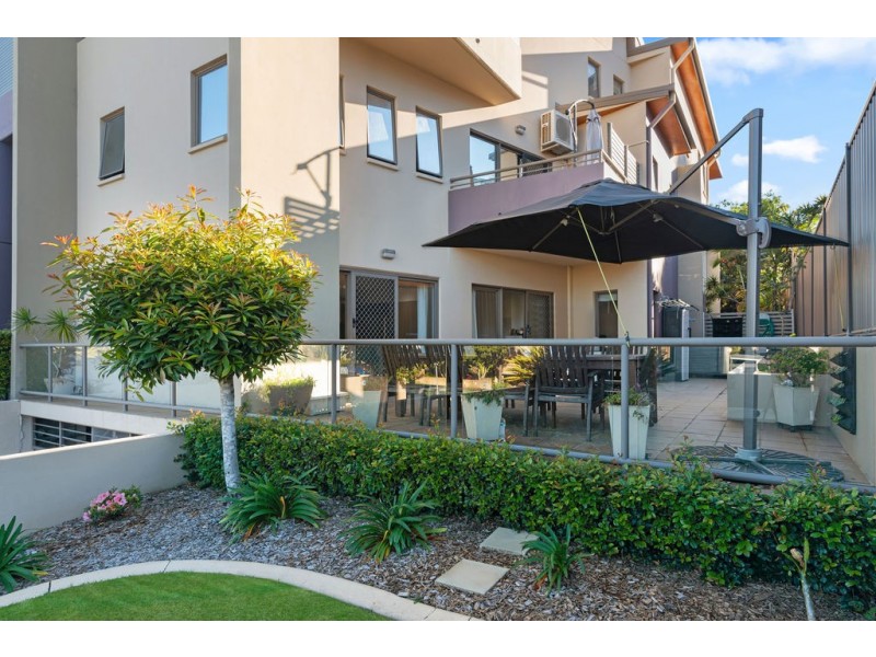 1/77 McLean Street, Coolangatta QLD 4225