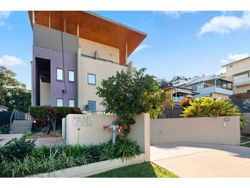 1/77 McLean Street, Coolangatta QLD 4225