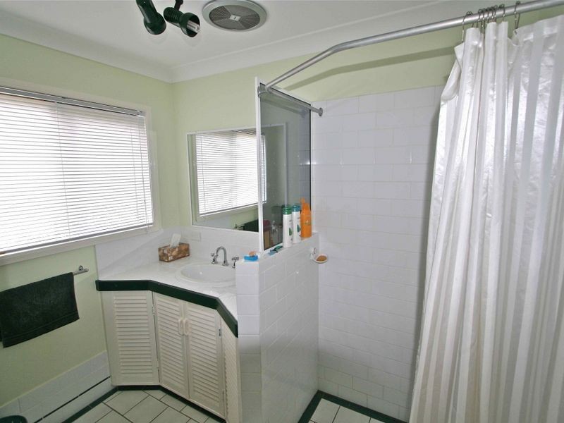 40 Lalina Ave, Tweed Heads NSW 2485