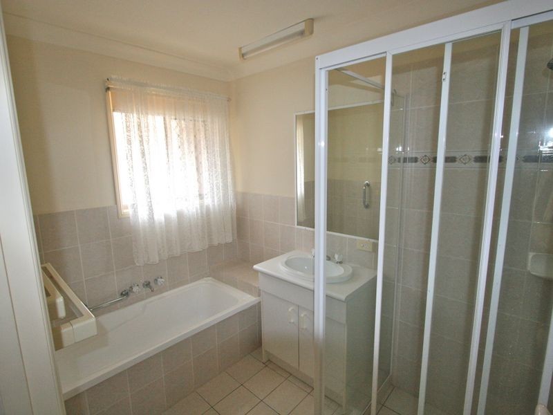 1/200 Darlington Drive, Banora Point NSW 2486