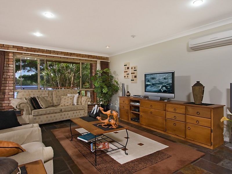 24 Wyuna Road, Tweed Heads NSW 2485