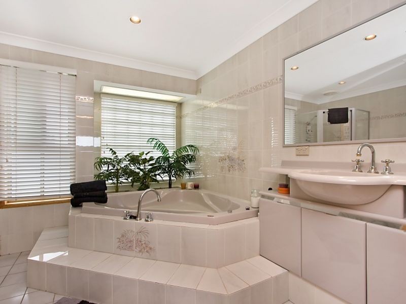24 Wyuna Road, Tweed Heads NSW 2485
