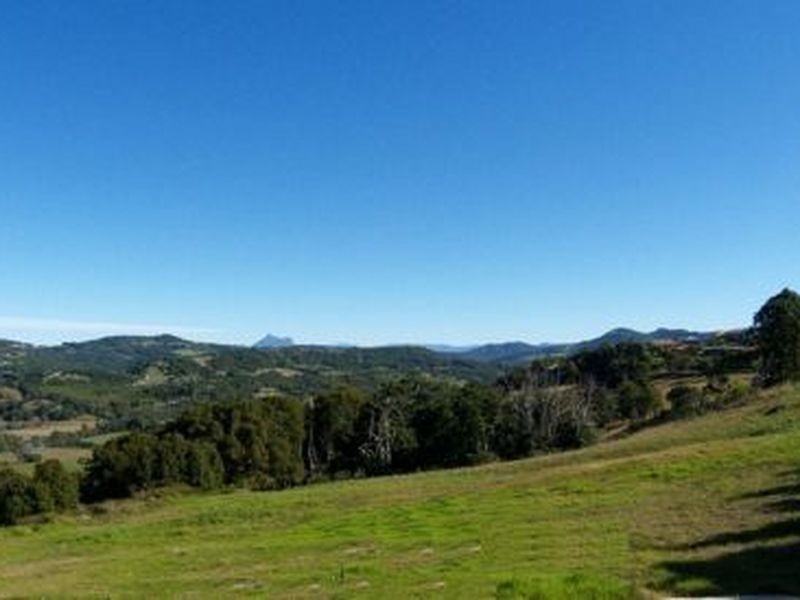 4 Steamboat Ct, Bilambil Heights NSW 2486