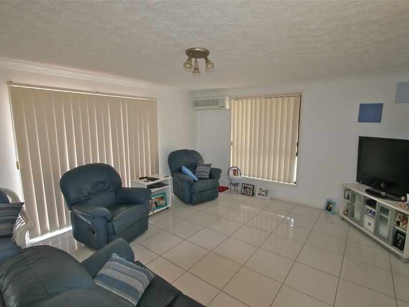 2/13 Tralee Drive, Banora Point NSW 2486