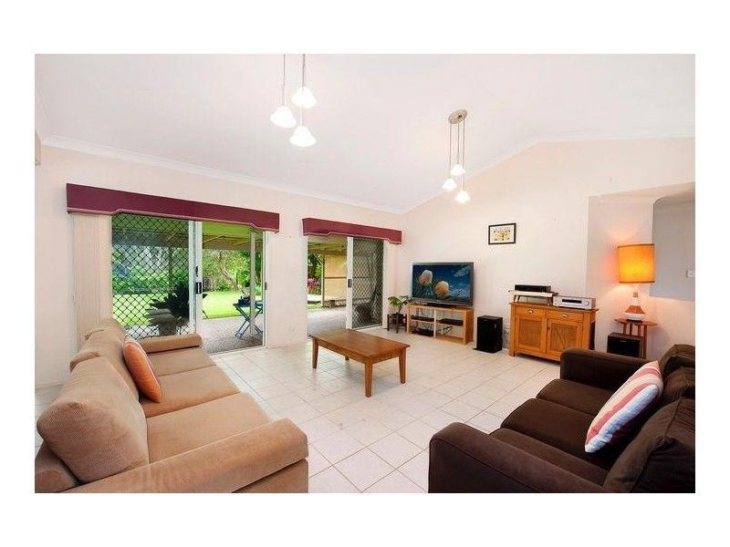 23 Foxhill Place, Banora Point NSW 2486
