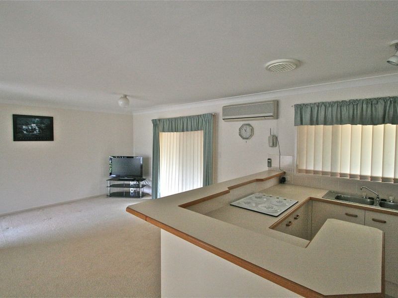 45 Honeymyrtle Drive, Banora Point NSW 2486