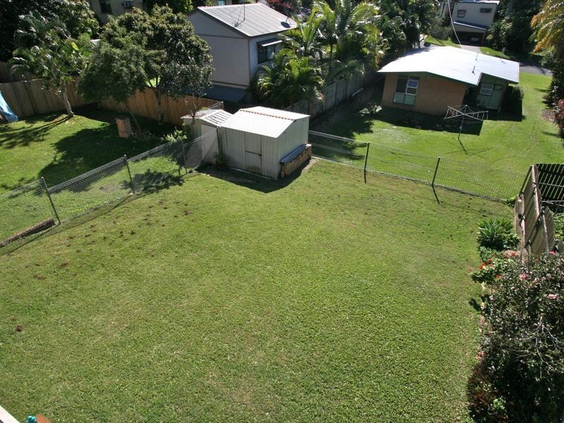 13 Kent Street, Coolangatta QLD 4225