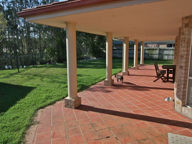 32 Foxhill Place, Banora Point NSW 2486