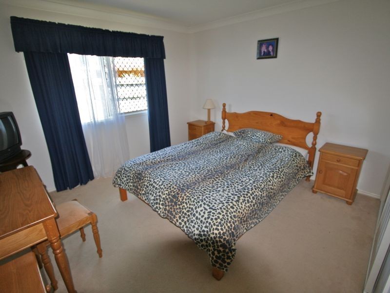 32 Foxhill Place, Banora Point NSW 2486