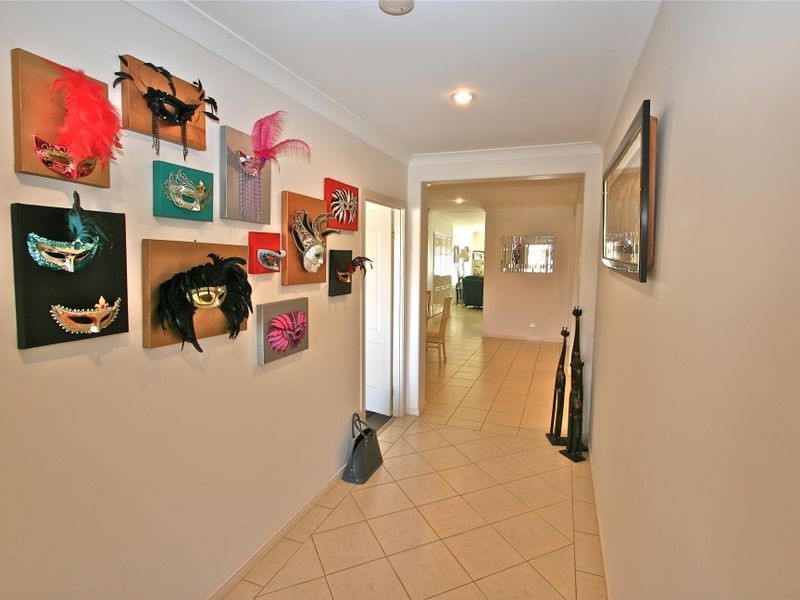 25 Kimberley Circuit, Banora Point NSW 2486