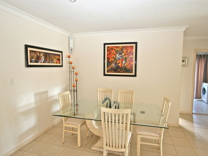 25 Kimberley Circuit, Banora Point NSW 2486