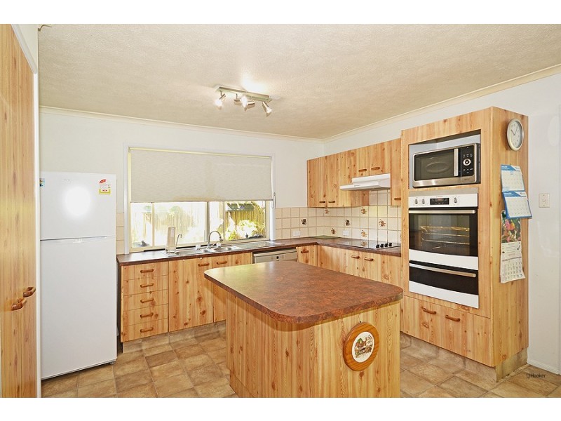 60 Blundell Boulevard, Tweed Heads South NSW 2486