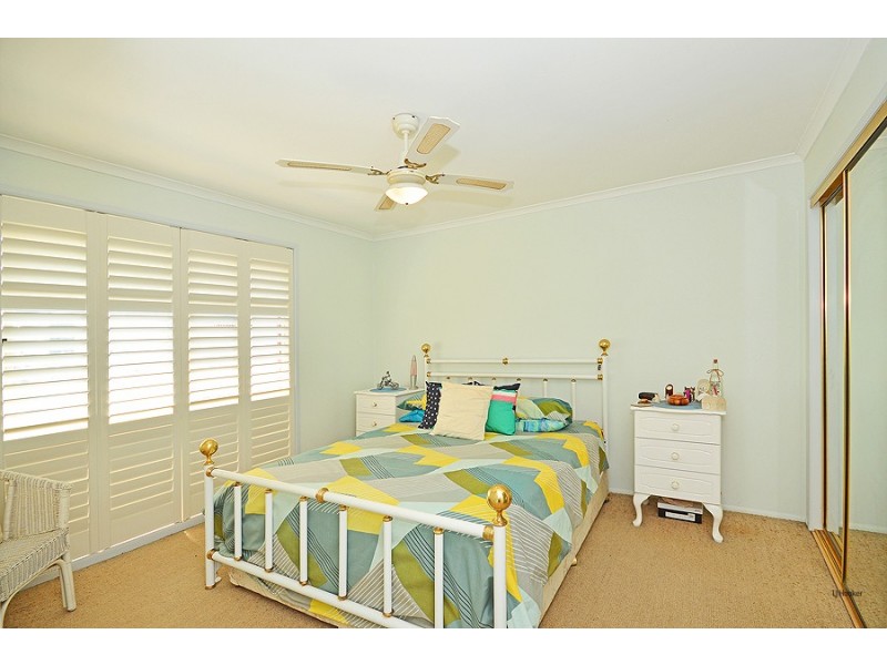 60 Blundell Boulevard, Tweed Heads South NSW 2486