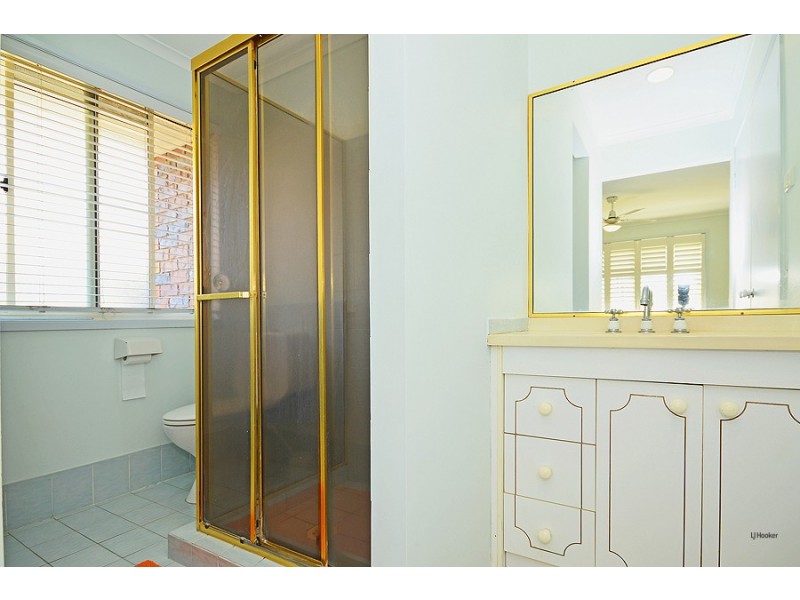 60 Blundell Boulevard, Tweed Heads South NSW 2486