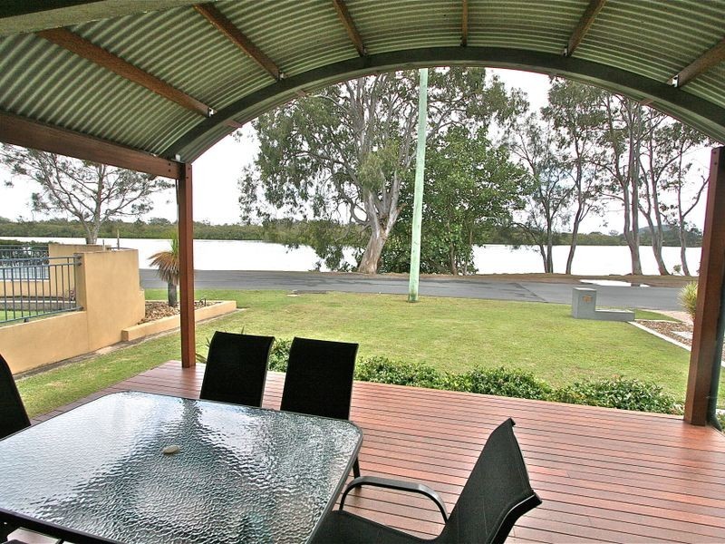 40 Philp Pde, Tweed Heads South NSW 2486