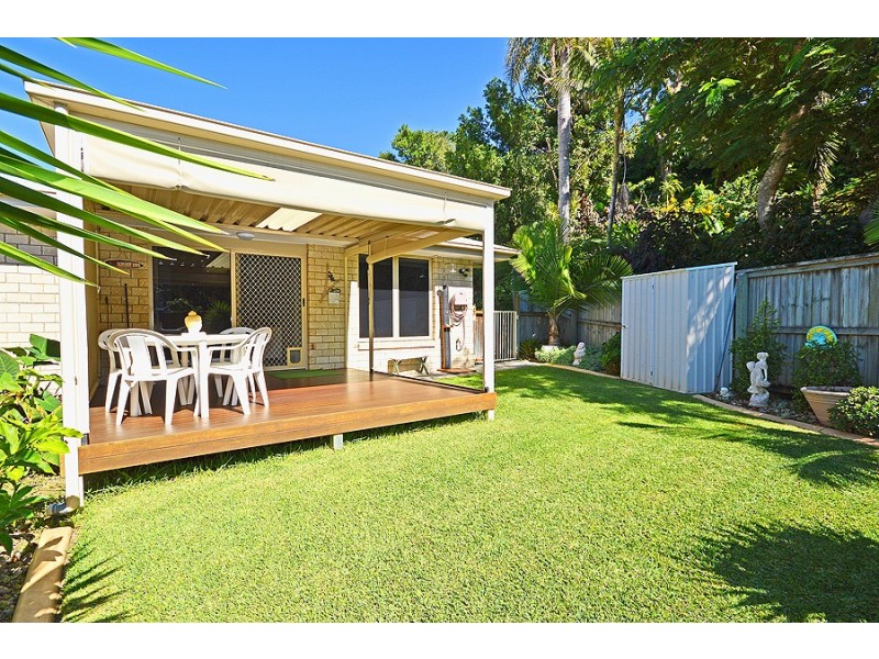 2/7 Bimbadeen Avenue, Banora Point NSW 2486