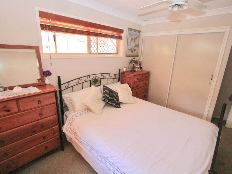 22 Paperbark Court, Banora Point NSW 2486