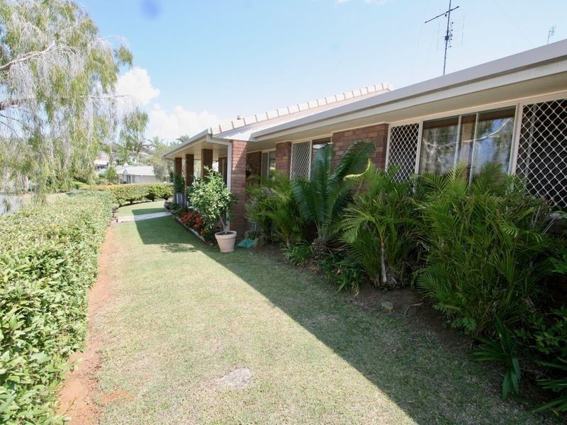 22 Paperbark Court, Banora Point NSW 2486