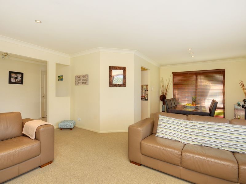 15 Silkwood Terrace, Tweed Heads West NSW 2485