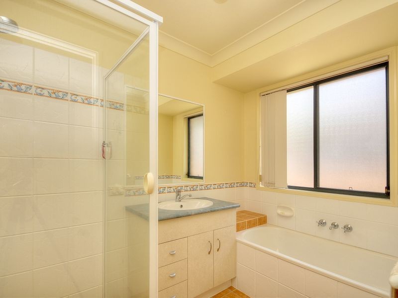 15 Silkwood Terrace, Tweed Heads West NSW 2485