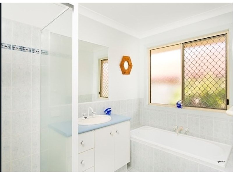 56 Kildare Drive, Banora Point NSW 2486