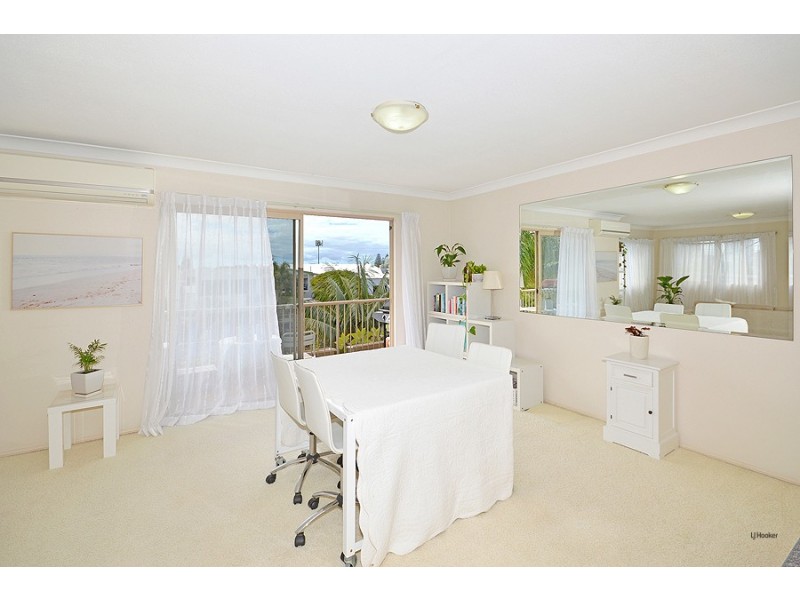 3/1 Orvieto Avenue, Mermaid Waters QLD 4218