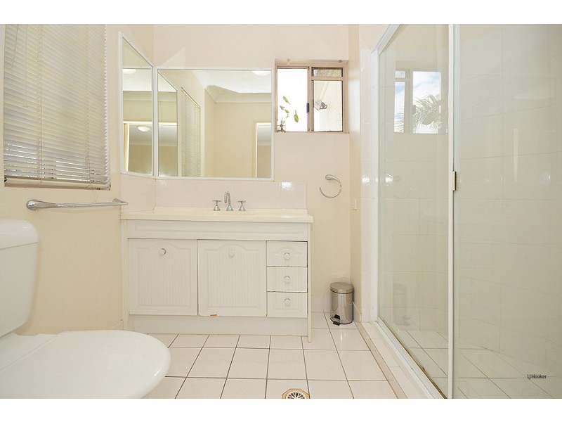 3/1 Orvieto Avenue, Mermaid Waters QLD 4218