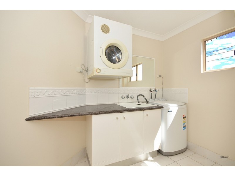 3/1 Orvieto Avenue, Mermaid Waters QLD 4218