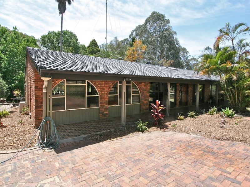 76 Green Valley Way, Piggabeen NSW 2486