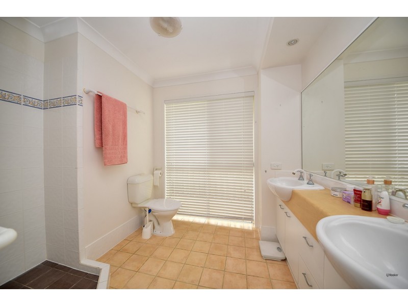 3 Tarrabool Drive, Elanora QLD 4221