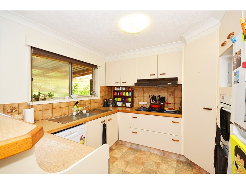 11 James Road, Tweed Heads South NSW 2486