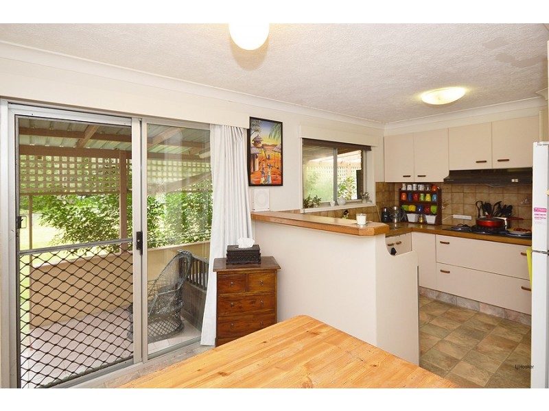 11 James Road, Tweed Heads South NSW 2486