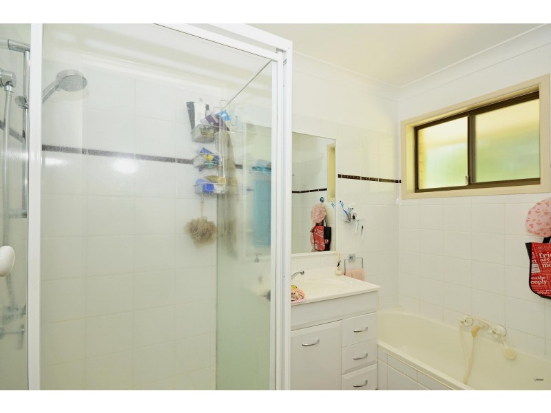 1/10 Cominan Avenue, Banora Point NSW 2486