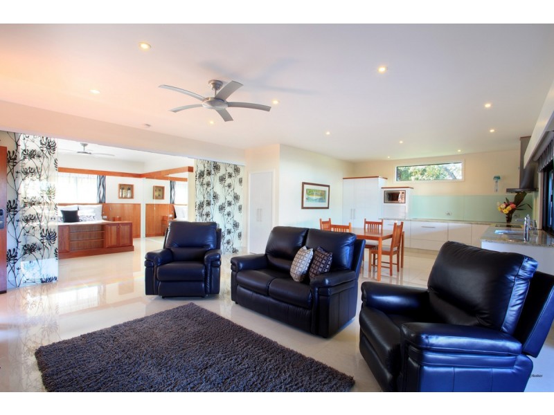 Lot 1-3 The Tin Sheds, Village Place, Burnt Pine, Norfolk Island NSW 2899