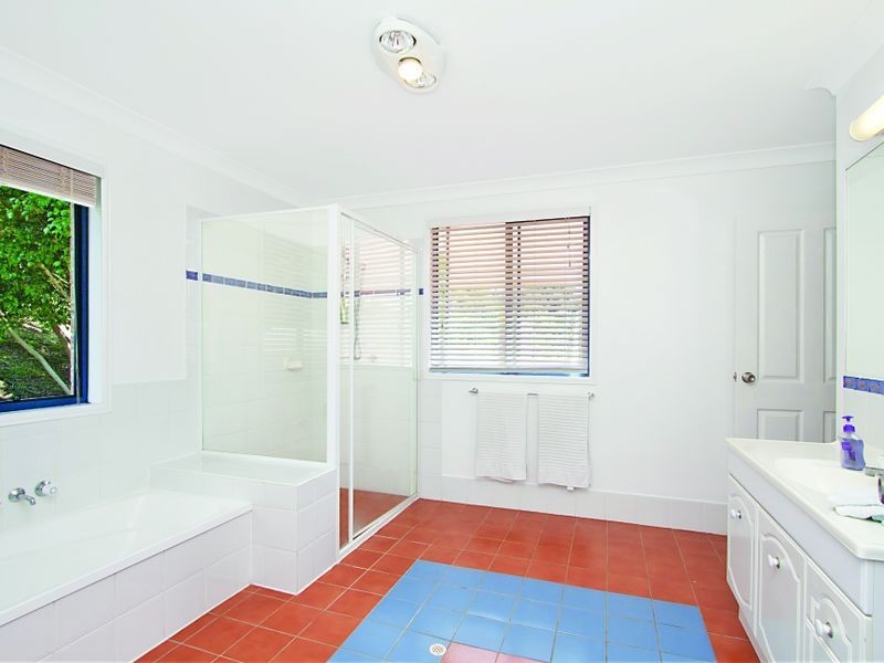 6 Benevis Place, Terranora NSW 2486