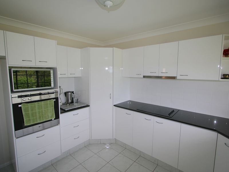 7 Lovat Brae Court, Banora Point NSW 2486