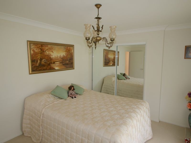 7 Lovat Brae Court, Banora Point NSW 2486