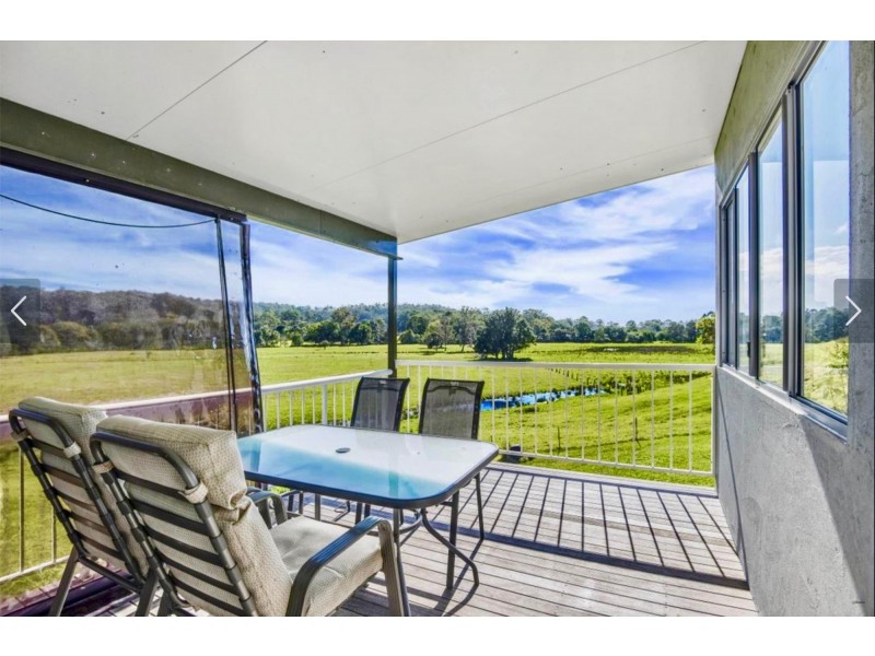 13 Robinsons Road, Piggabeen NSW 2486