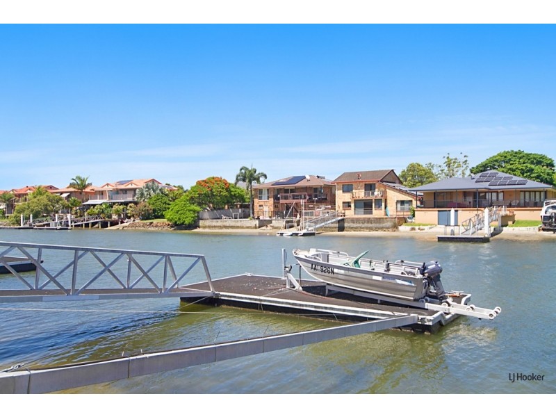 70 Jacaranda Avenue, Tweed Heads West NSW 2485