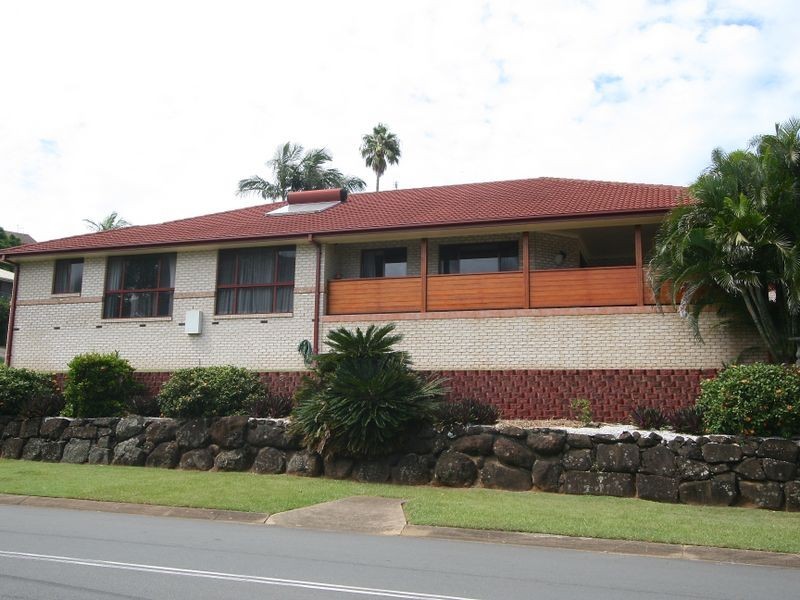 25 Widgee Crescent, Banora Point NSW 2486