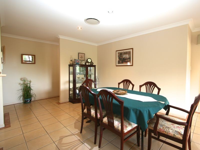 25 Widgee Crescent, Banora Point NSW 2486