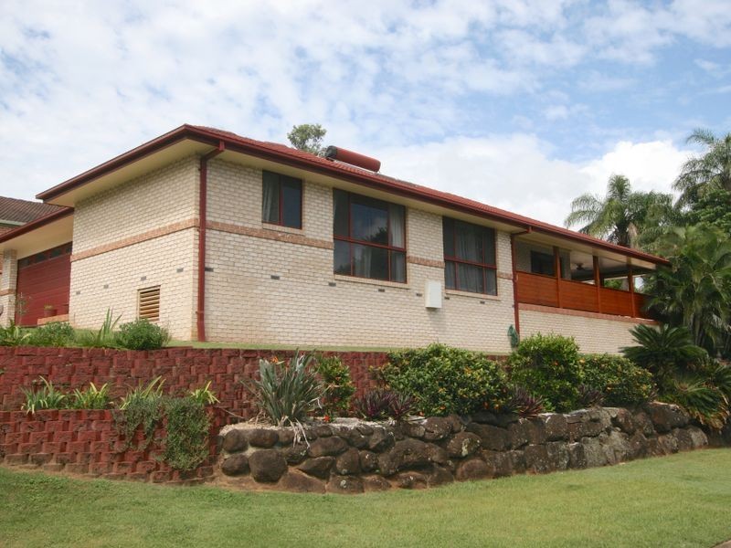 25 Widgee Crescent, Banora Point NSW 2486